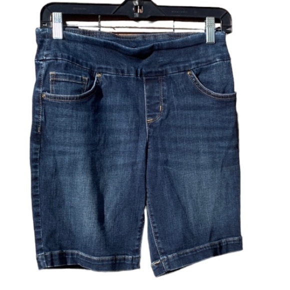 LEE Jean shorts size medium - Picture 1 of 2